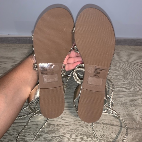 Lace up sandals - Picture 6 of 6